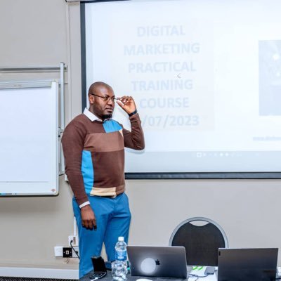 Ed tech enthusiast, Digital marketer, content creator
Digital transformer - Sub Saharan Region