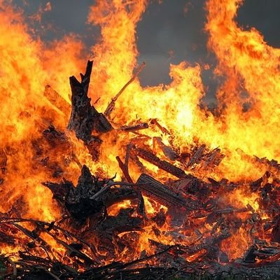 İsmim can 33 yasindayim ankaradan güvenilir eglenceli kafa dengi biriisyimdir ciftlere renk katmayı severim