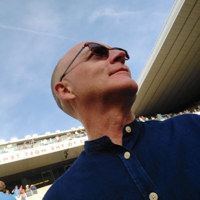 Mickbonin's profile picture. 