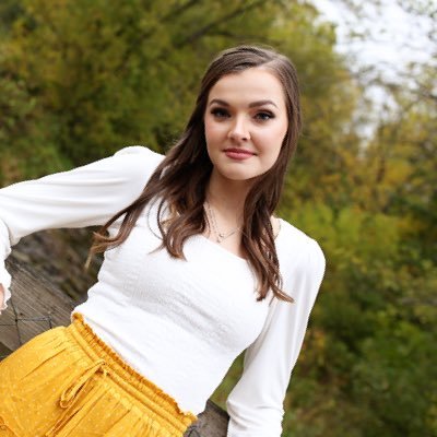 Health & Human Physiology student at the University of Iowa, Physical Therapy Technician at Team Iowa Physical Therapy, & Future Physical Therapist!