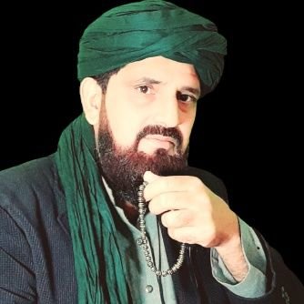 عشق فقیری جد لگ جاوے
پاک کرے ناپاکاں نوں
عشق دی آتش لے جاندی اے
عرش تیکر خاکاں نوں...