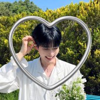 ciiwwi ✿ (@zhangmiaw) 's Twitter Profile