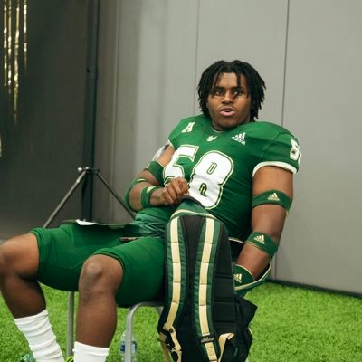 ReggieJohnsonII's profile picture. @usffootball