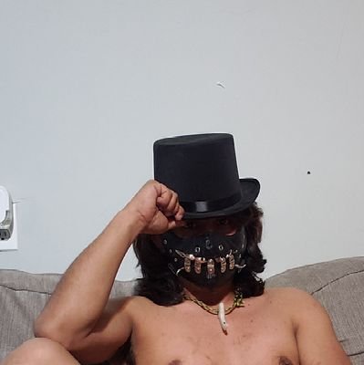 Single of 29 in Indianapolis, Indiana, experience in threesomes hmh, mhm, ganbang bang. Any questions to pv
https://t.co/YqUSmaCWQG
