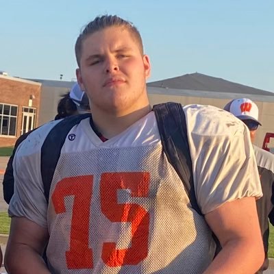 Wheeler HS 25 || 6’0 235# || GPA 4.0 || HW Wrestler & OF/DF Lineman Academic All State|| NHS|| Polish Catholic|| Fisherman https://t.co/UWC9FV3FA6