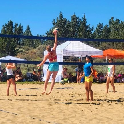 Roseburg High School Volleyball-High School
Webfoot Juniors-Club
Oregon Sand Volleyball Club-Beach
2025•Outside Hitter•Oregon