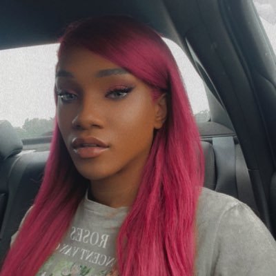 DaniellaJanae's profile picture. Passionate 🦋 Soft 🌷 Inspired 🌟