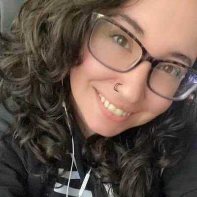 she/her. 🌻 mom | gamer | iced coffee drinker | variety streamer. 🇵🇷 chaotic but also chill.