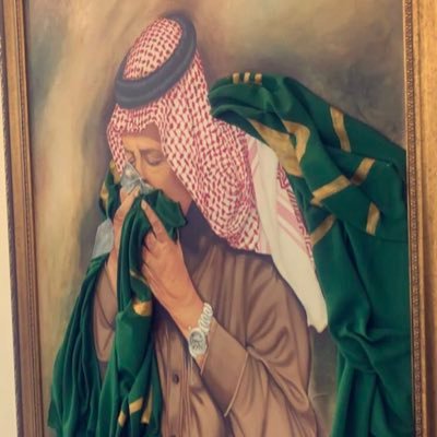 فنانة تشكيلية شاعرة الفن التشكيلي عضو الجمعية السعودية للفنون التشكيلية وعضو جمعية الثقافة والفنون