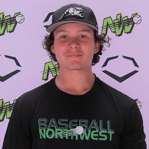 3B/C | Kamiak HS | 2025 | @EvCC_baseball commit | Redmond Dudes 18u | 5’10 200lb | 3.9 GPA | 425-229-7435 | malachianoet@gmail.com