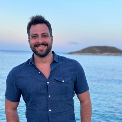 Antes de seguir este perfil, verifique se ele encontra-se parado neste andar.
