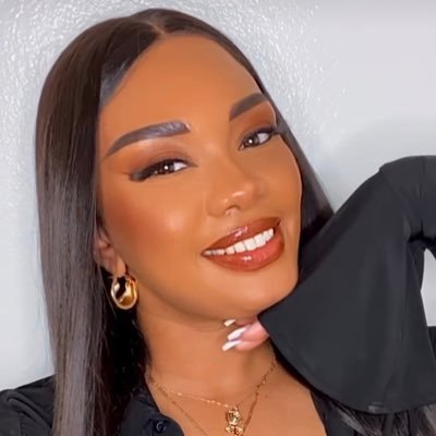Ashley_Bella_xo's profile picture. Fashion Model