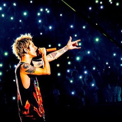 ONEOKROCK・長渕剛が大好きです!!
好きな方と仲良くなりたくて垢作りました🥺
良かったら絡んで貰えると嬉しいです！

もし良かったらフォローお願いします!!
無言フォロー失礼しますm(_ _)m