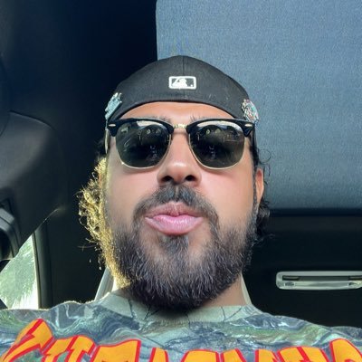 aguzmnjr's profile picture. tweeting from the cora foo