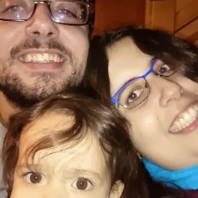 iskarhia's profile picture. 