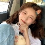 CarmenSimm12145's profile picture. 