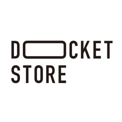 docket store（ドケットストア）店主。文具と収納用品のセレクトを中心としたお店を大阪府箕面市で2018年にスタート。スマホカメラでの紙もの撮影を快適にする『レシートスキャンボード』など、オリジナルアイテムも展開する一人文具メーカー。お仕事・取材などのご連絡はネットストアのフォームよりお願い致します