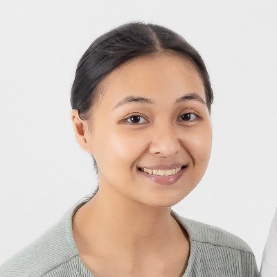 RivaRaine18's profile picture. 