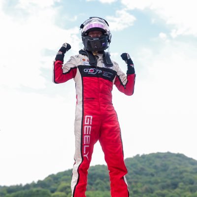 LXHua6's profile picture. 