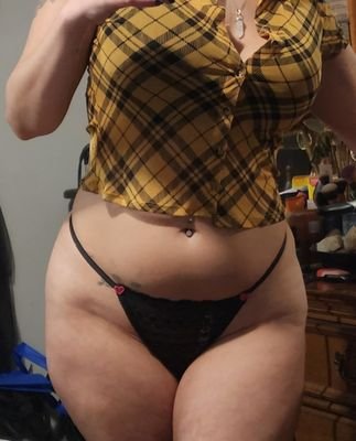 Good girl gone bad! Cum check out my sexy day to day adventures. I love to play. 
Tiktok & Insta  - @sapphire_moon69