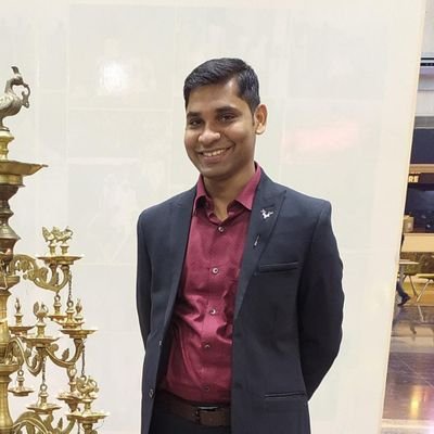 #दिल_से_कलम_तक
वो क्या जानें, तुझे खोने का डर..
जिन्हें तेरी कीमत, पता ही नहीं है...
