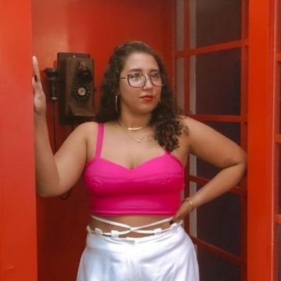 stee_lia's profile picture. Insta: @stee.lia
No final sempre da certo!