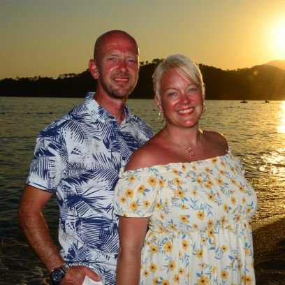 Mum to Ryan ❤ Totally & utterly in love & married to @MrDanGleeballs ❤️ - Living life down Essex way by the Sea 🌞 21/06/22 👰🤵🇬🇷