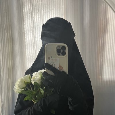 يارب دعواتي المُتكررة وأمنياتي المُخبأة، واجبر خاطري وراحتي توفيقي،سعادتي،اجعلها يارب منك مستجابة يارب العالمين📚🌿🤍🤍…