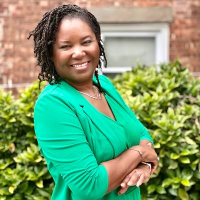 betancourt_lady's profile picture. I'm a Solutionist seeking to solve the world's problems with the stroke of my pen, the sound of my voice & the call of my heart. I'm loan to nations. #Deu15:4-6