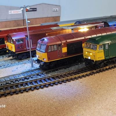 Leicestertmd is a oo gauge modern layout. Based on the real thing, but with some compromised areas due to space. based round early 90s to 2000s