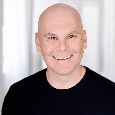 #Author | #Speaker | #Coach Bestselling author of