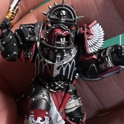 warhammerを広めようと新たにアカウント作りましたWarhammerHorusHeresyをメインで関西で遊んでます。レギオンはDarkAngelsです。