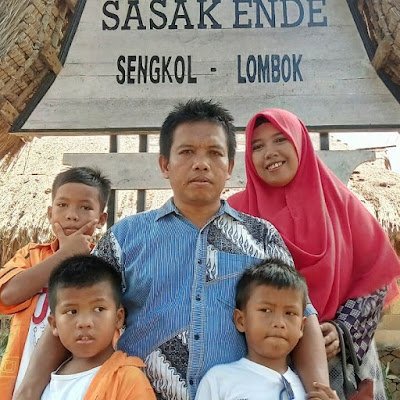 NurShirafi49325's profile picture. 