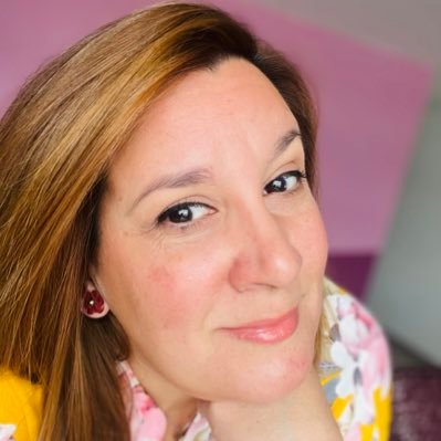 Fisioterapeuta, analítica, sarcástica y algo visceral! Que puedo decir así soy!!!!