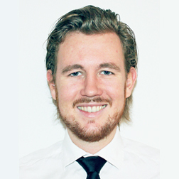 erikh3rmansson's profile picture. Skäggig man twittrar som privatperson.