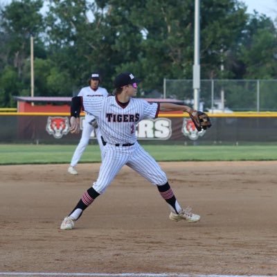 ADM HS ‘25 | Iowa Sticks Baseball | C 2B | 4.0 gpa