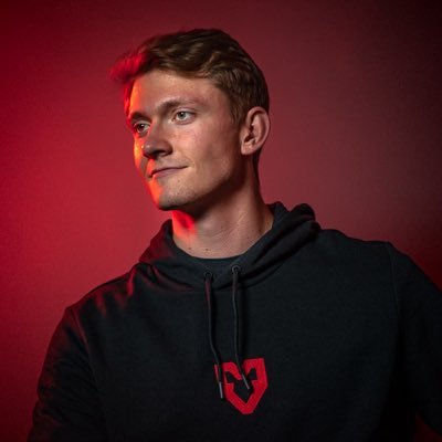 TrebusOlli's profile picture. 23 | Videographer // Prev. worked for @mousesports @sproutgg and @caseking