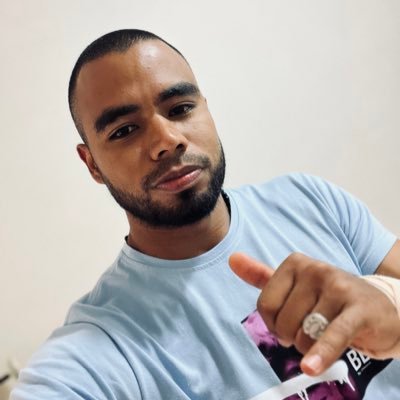 juniormgarcia42's profile picture. Técnico Dental