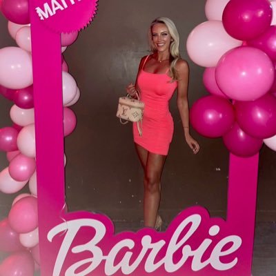 Jenna8515's profile picture. Leave it better than you found it 💕 @vangsttalent 📍 #buffalo