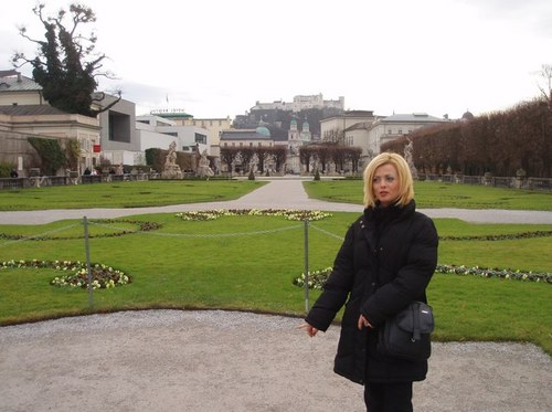 LoukaAikaterini's profile picture. Να κανετε παντα θετικες σκεψεις αλλιως δεν τη βγαζουμε καθαρη...!