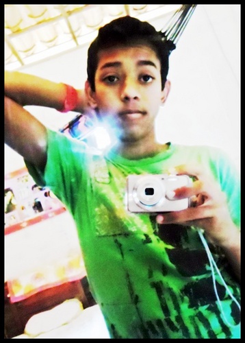 GarciaPHz's profile picture. Tenho 14 Anos Signo Leão Sou muito legal*-