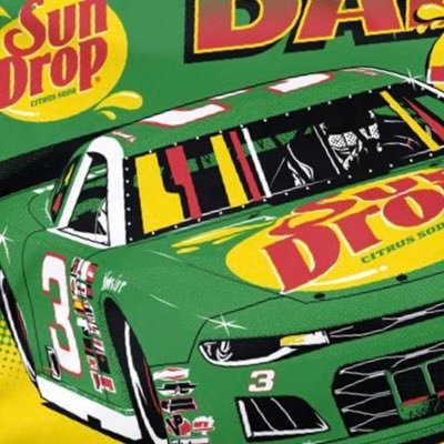 RyanRynoBrady's profile picture. Roofer,Husband,,& Racing Fan