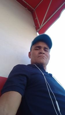 Salvadoreño en un país sanó i seguro gracias  a nuestro presidente