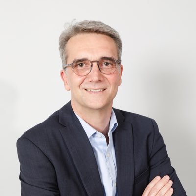 Européen convaincu, ayant vécu dans 4 pays, chef d’entreprise dans le secteur de l’environnement, engagé depuis toujours au service du développement durable