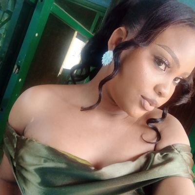 Ruthonyeme1's profile picture. Life is way too short for bad vibes  👌