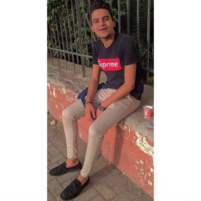 Vodafone Egypt 💀💌...
New acc 😥...
اللي بني مصر كان ف الأصل حلواااني ☠️💞...