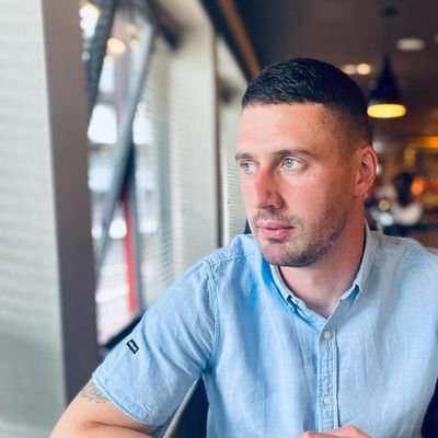 Senior Designer & Framer Partner - with 12+ years of experience in product design, marketing, and branding.
Sharing my experience, ideas, designs and more.