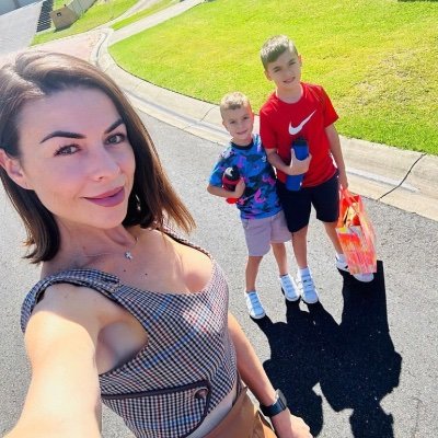 JoannaO3990's profile picture. “All our dreams can come true, if we have the courage to pursue them.”