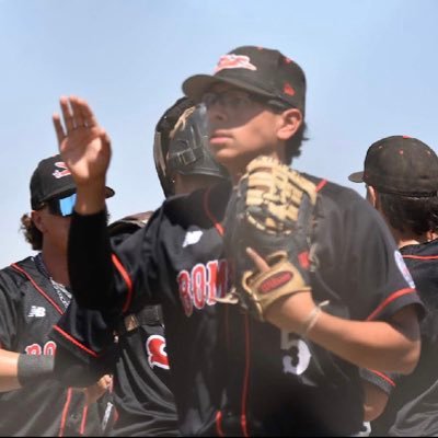 @wearethebombers |RHP|Corners|2024 | @chspumabaseball | CHS Football https://t.co/KXfvAidxZG