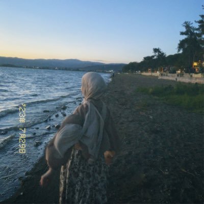 humelyaa's profile picture. 🧚🏻‍♀️